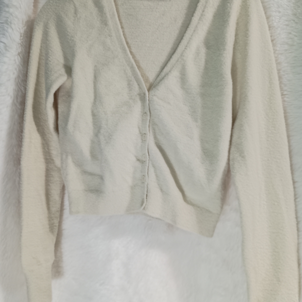 Abercrombie & Fitch Cream V-Neck Cardigan